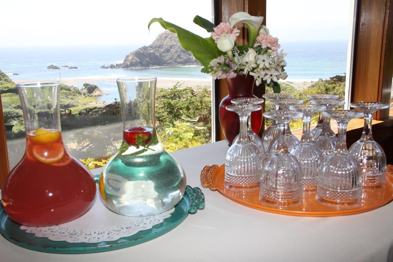 Cove & Inn Elk