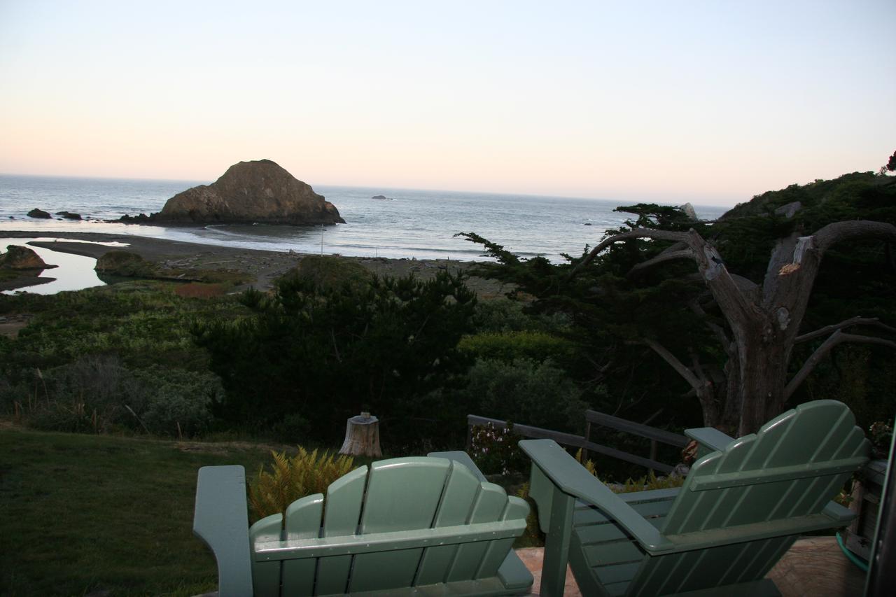 Inn Cove &
