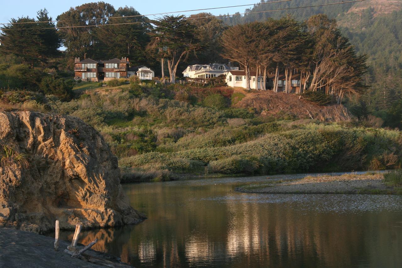 Cove & Spa Elk